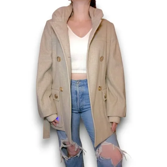 Carolina Herrera Peacoat